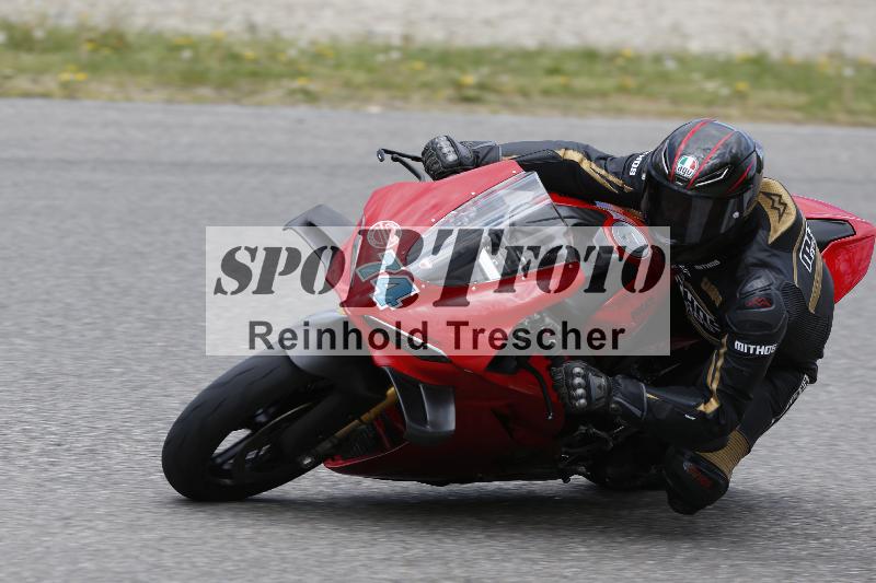 /09 19.04.2026  Caremotion get faster ADR/Gruppe rot/74